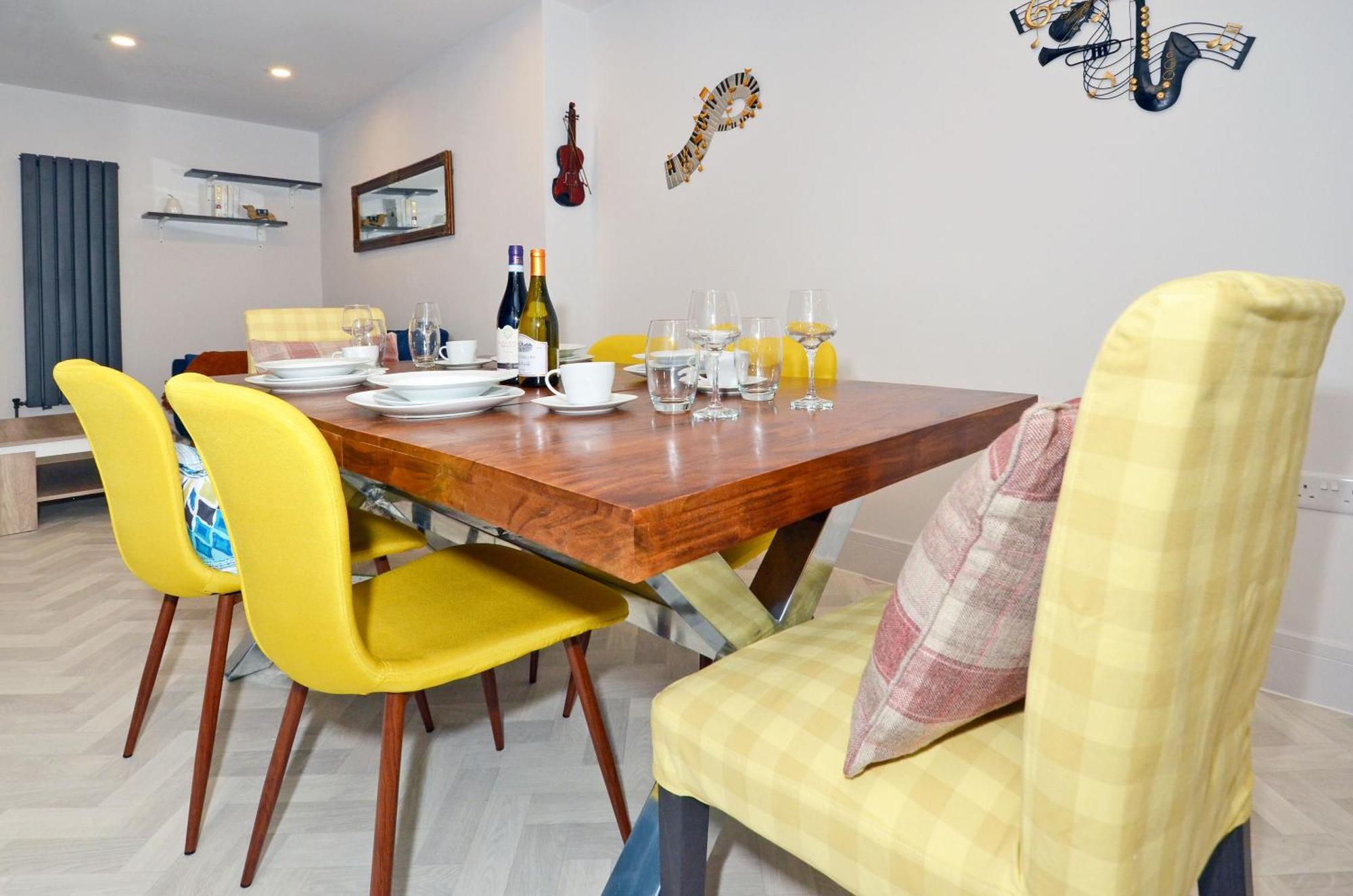 Townhouse Plus @ London Road Stoke ภายนอก รูปภาพ